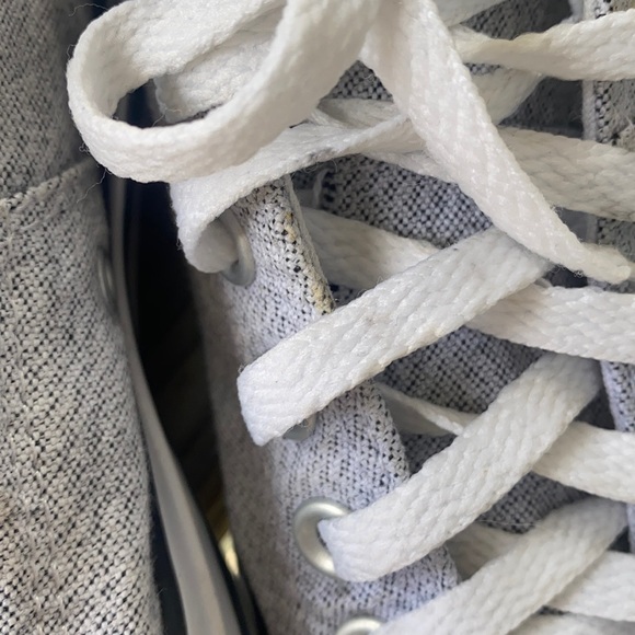 Converse Chuck Taylor All Star Classic Low Top - Picture 3 of 9